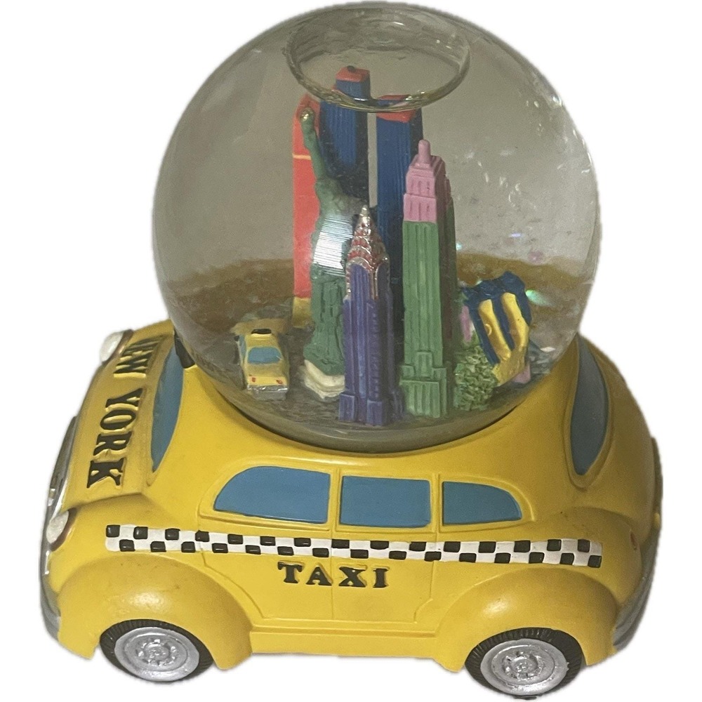 VINTAGE Twin Towers City Merchandise NYC Snow Globe w/ Taxi Base 3.5" Tall VHTF